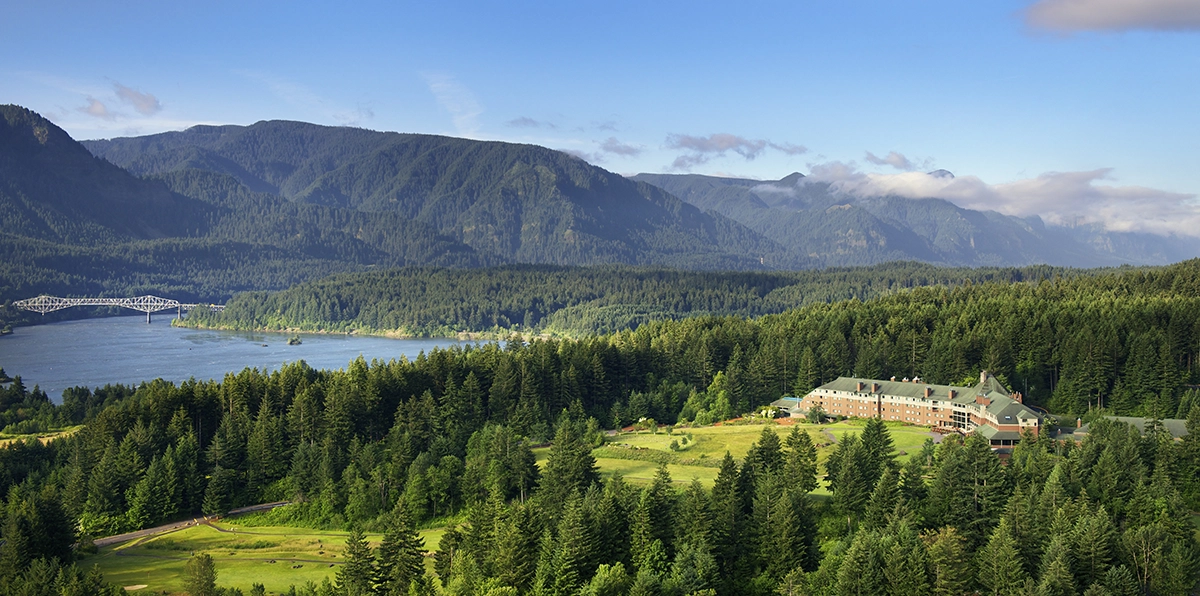 Skamania-Lodge_Exterior.webp